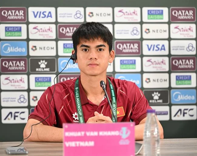 Đội ngũ hỗ trợ khách hàng hm88 win chuyên nghiệp